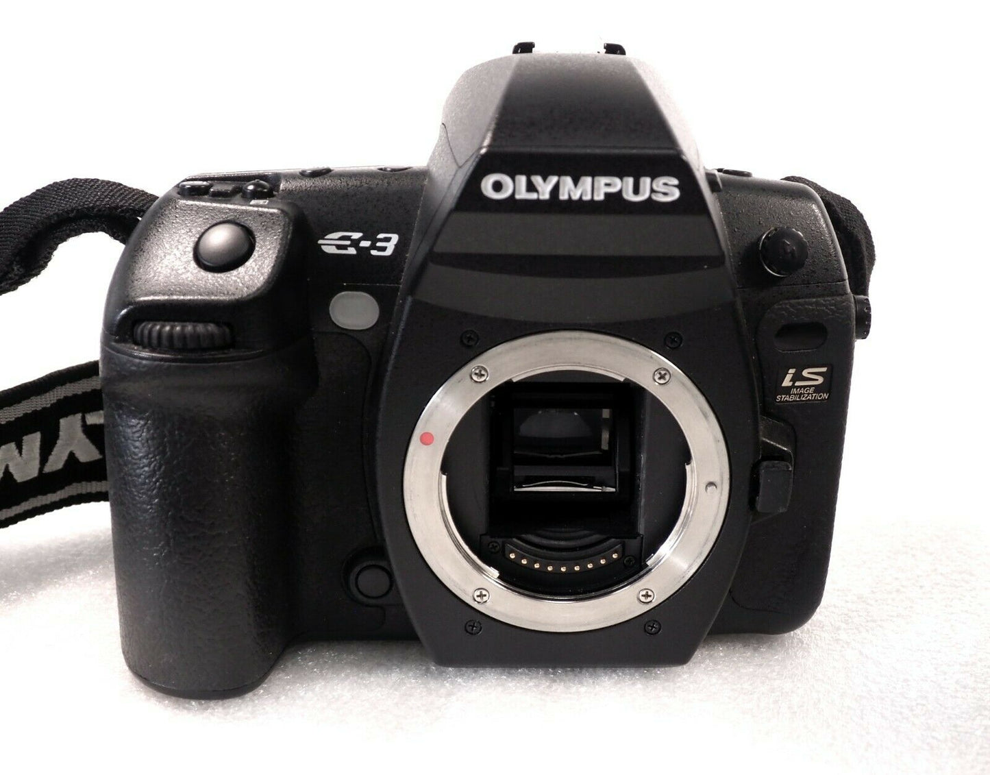 Olympus Evolt E-3 10.1MP 4/3 Camera w/ AF APO 70-200mm f2.8 II EX DG Lens