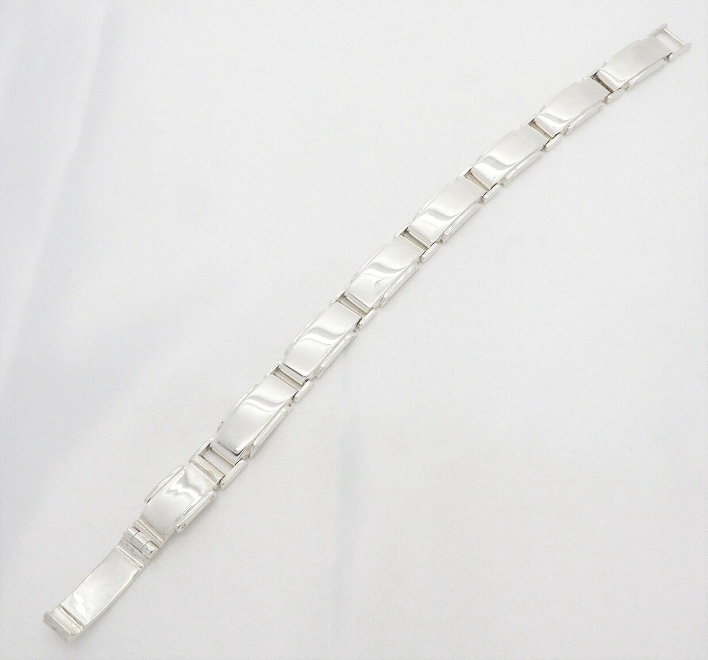 Tiffany & Co. Sterling Silver Smooth Bracelet, Length 8.25" - 59.3g