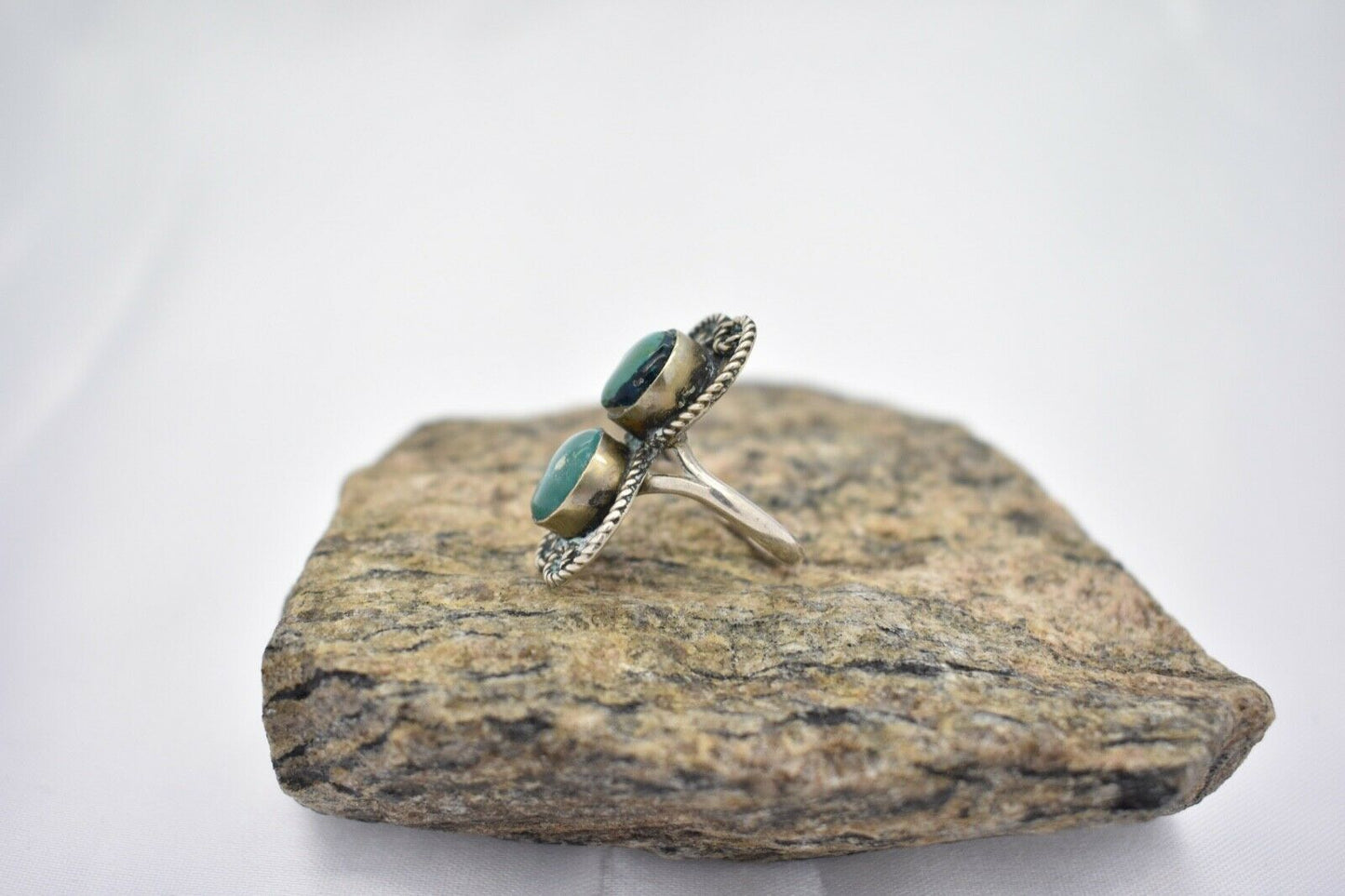 Sterling Silver Turquoise Ring, Size 6 - 5.0g