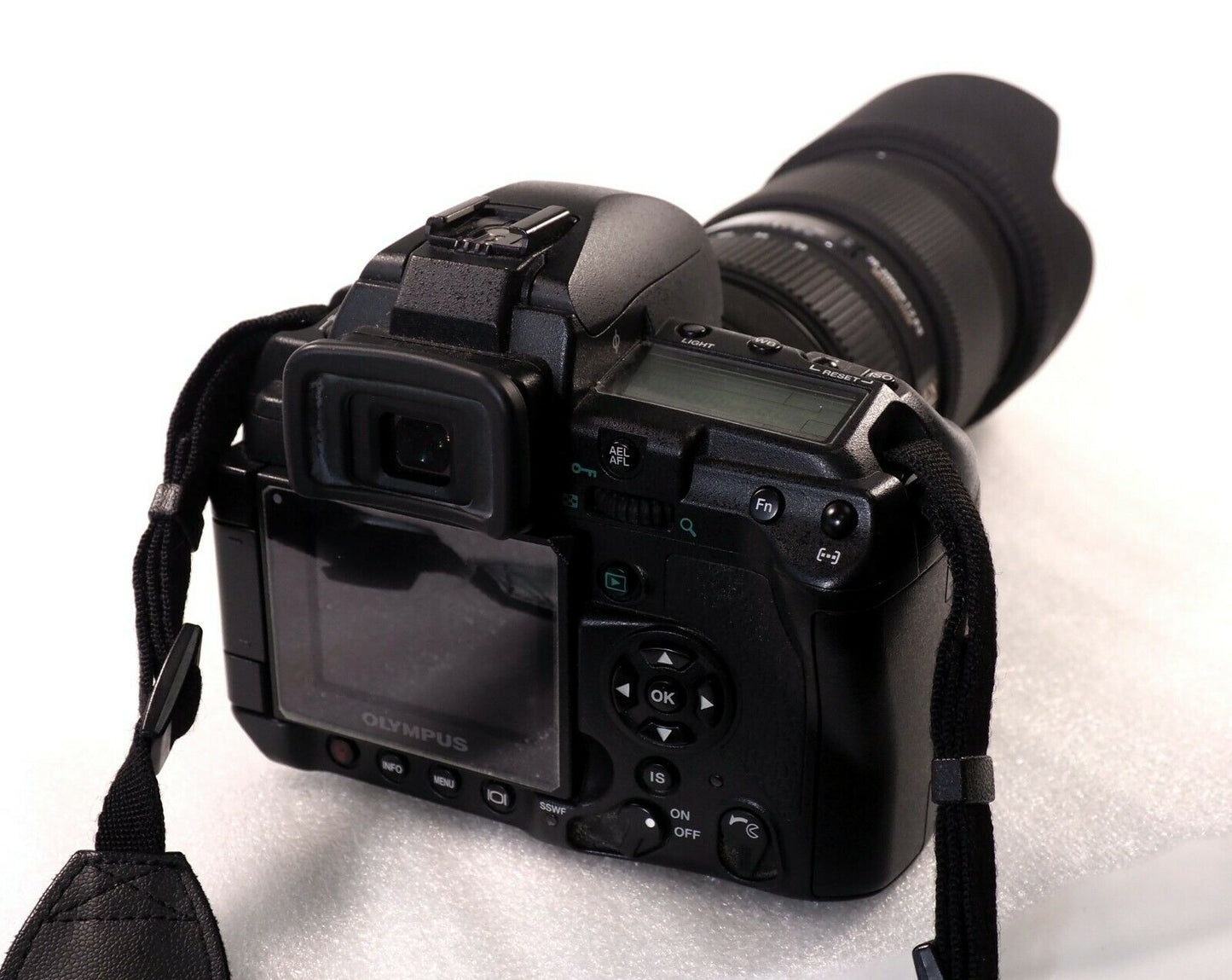 Olympus Evolt E-3 10.1MP 4/3 Camera w/ AF APO 70-200mm f2.8 II EX DG Lens
