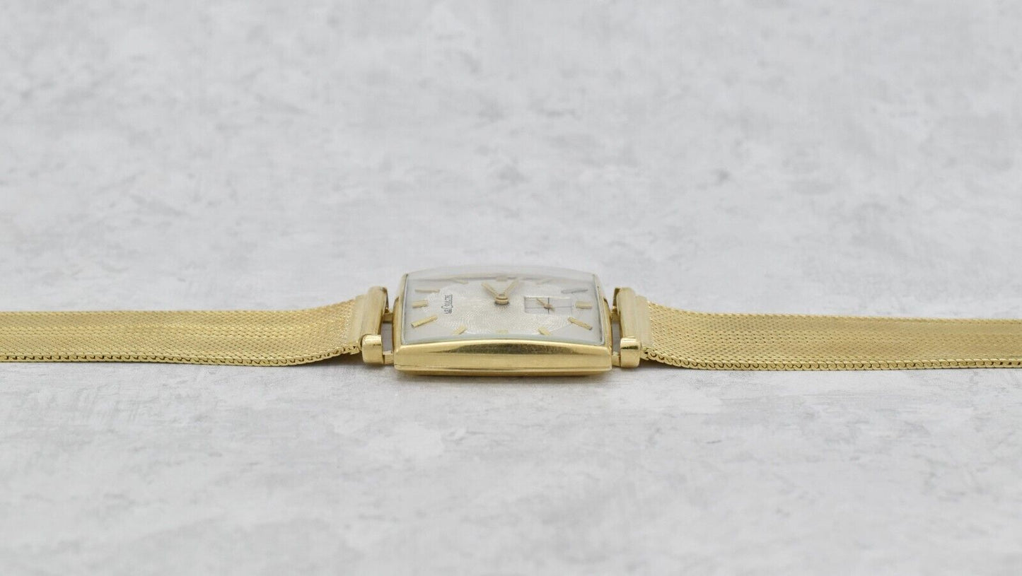Vintage LeCoultre Ref. 635-691 14k Solid Gold Square Watch 28 x 28mm