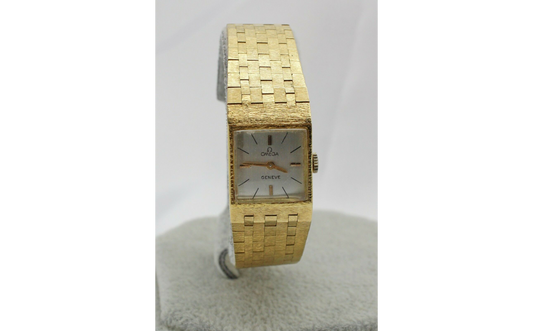 Vintage Omega 18k Yellow Gold Ladies Watch 17mm - 45.0g