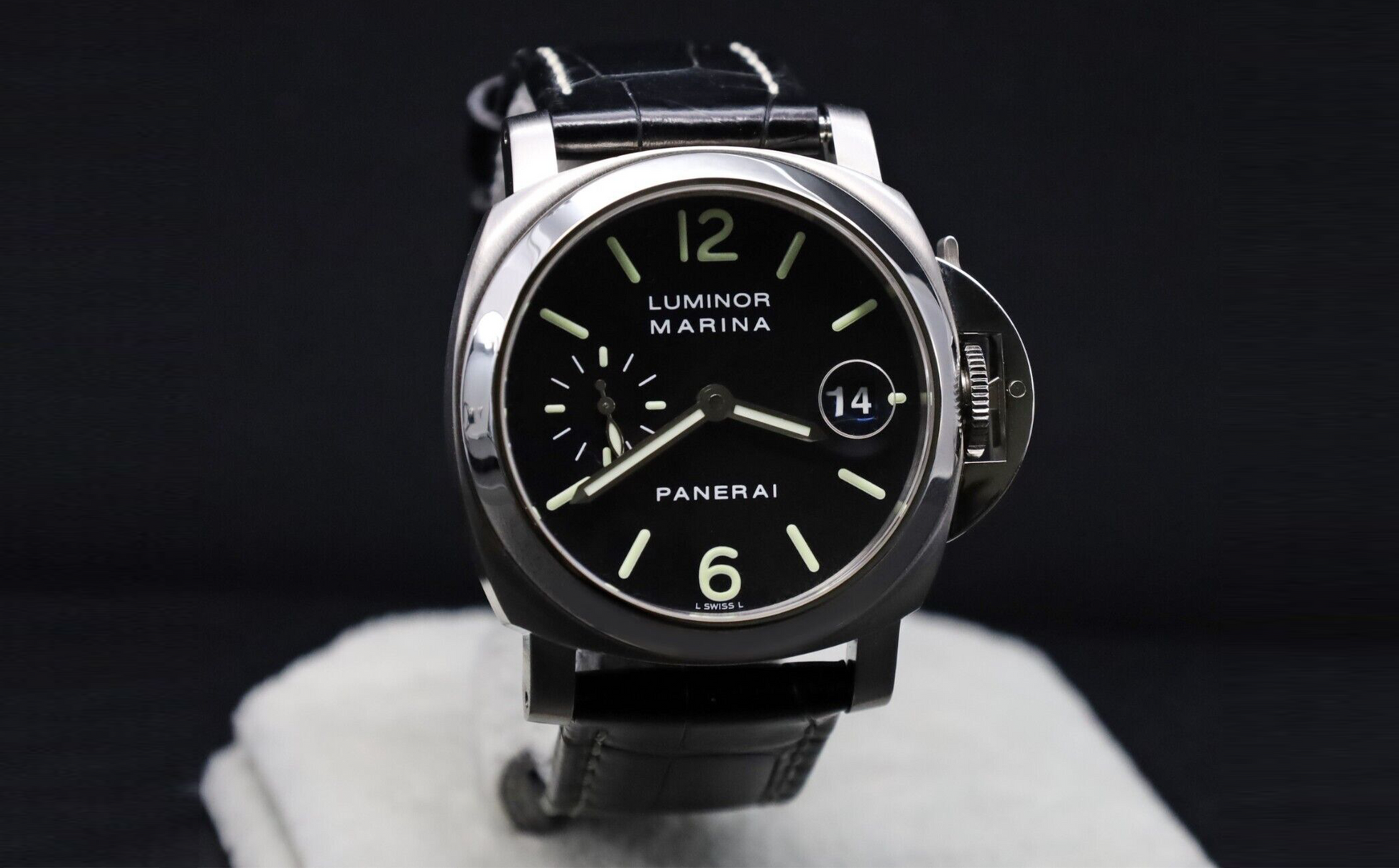 Panerai Luminor Marina Stainless Steel Automatic Black Dial Men s